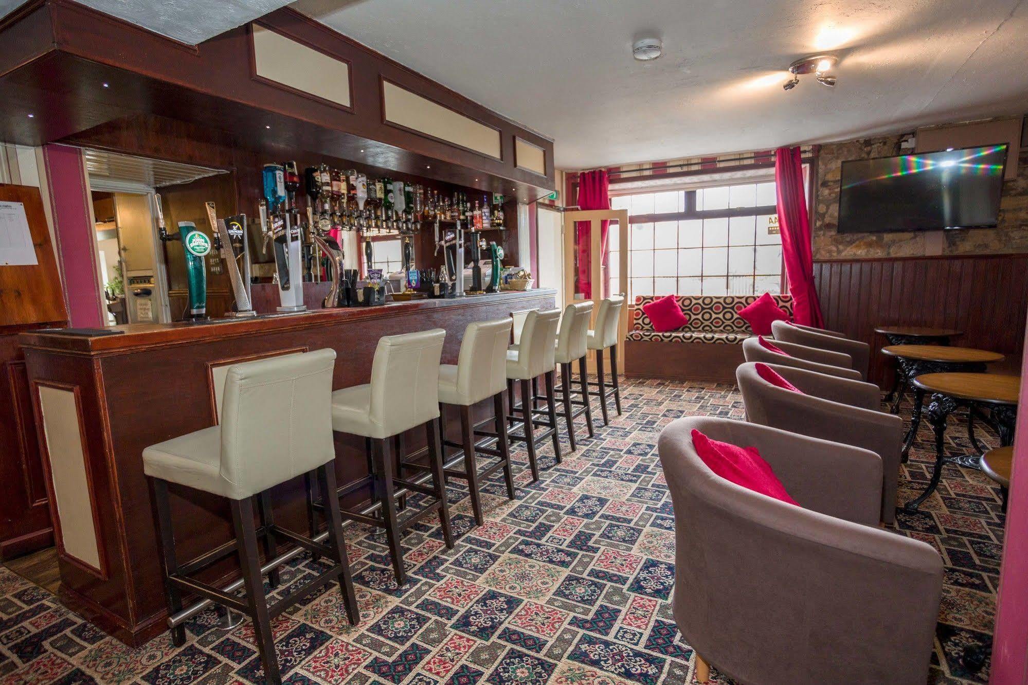 The White Swan Inn Lowick  Ngoại thất bức ảnh